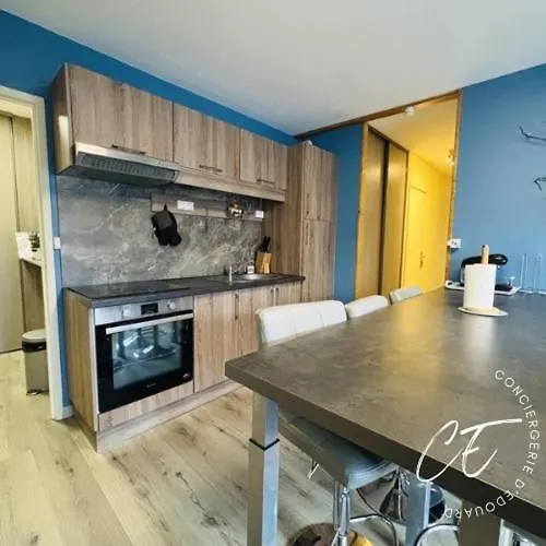 à Pied - Calme, Balcon&parking Privé Appartement *