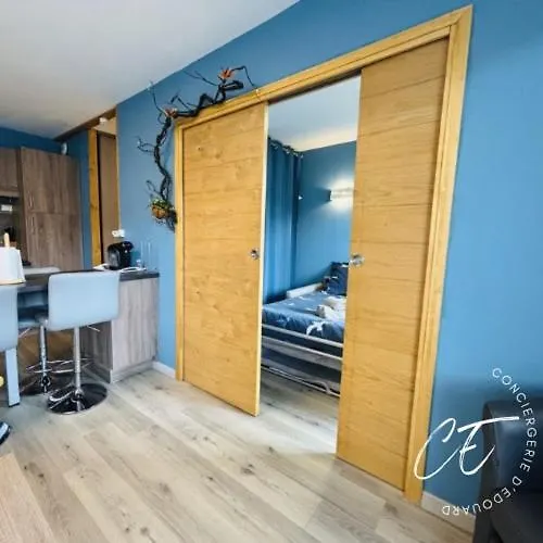 à Pied - Calme, Balcon&parking Privé Appartement